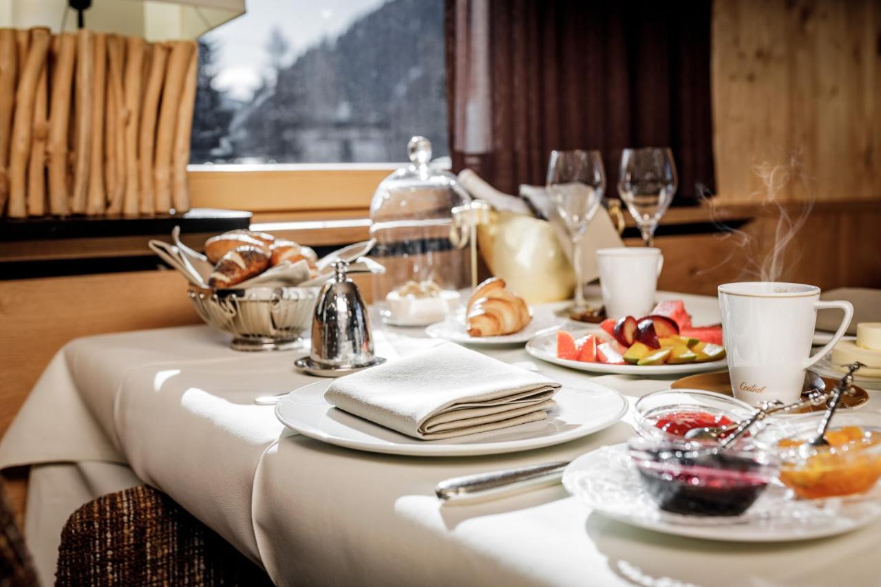 Alpen-Comfort-Hotel Central Наудерс Екстер'єр фото